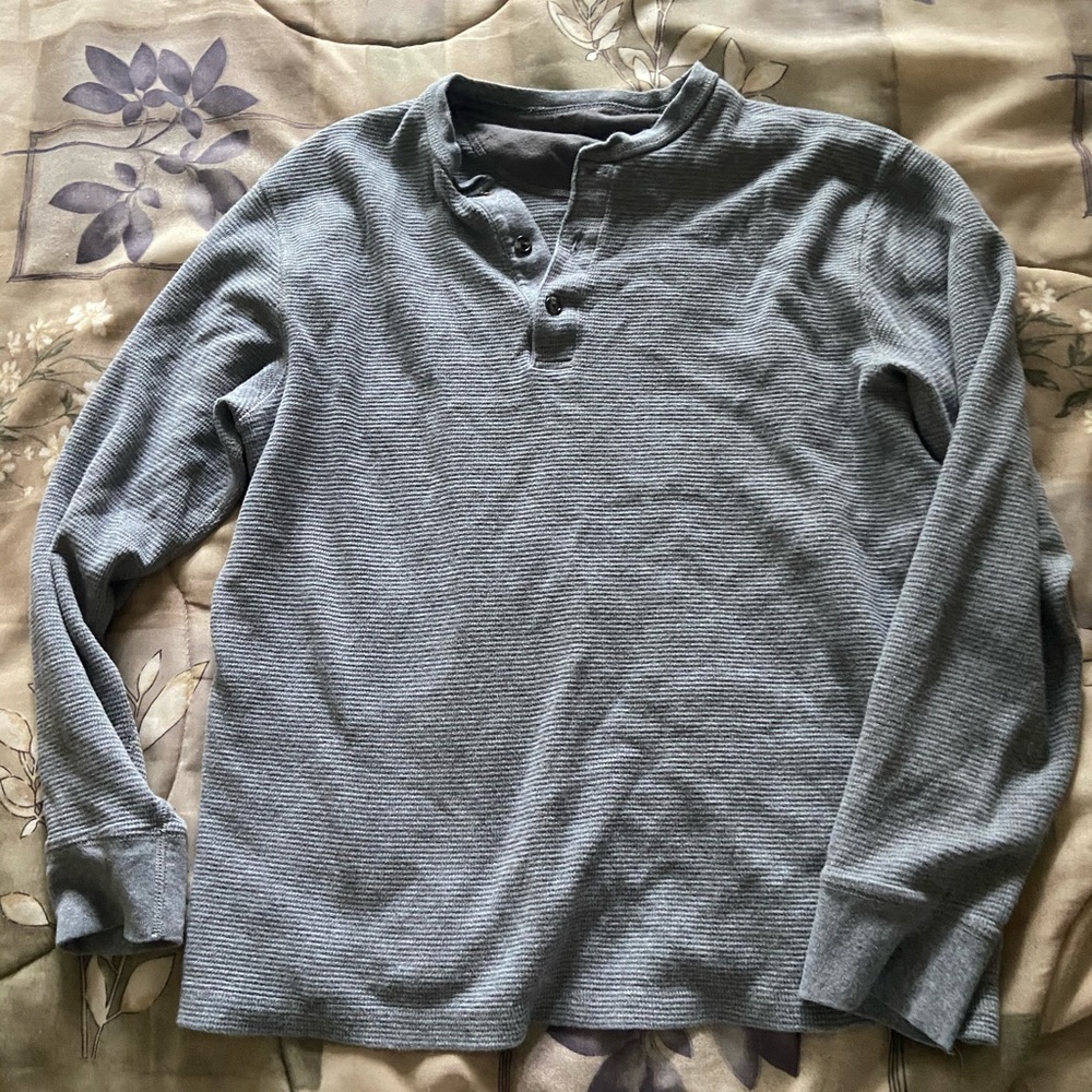 GRAY VINTAGE BUTTON SHIRT